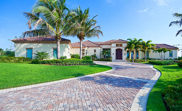 Best Driveway Pavers Installation  in Lawrence, NY